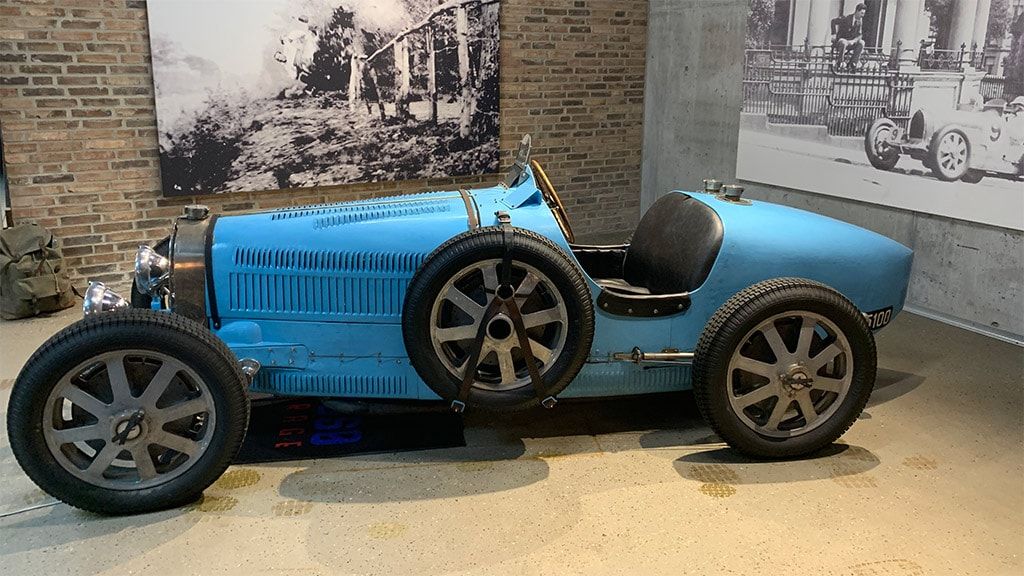 Гараж Губсё - выставка и экскурсии