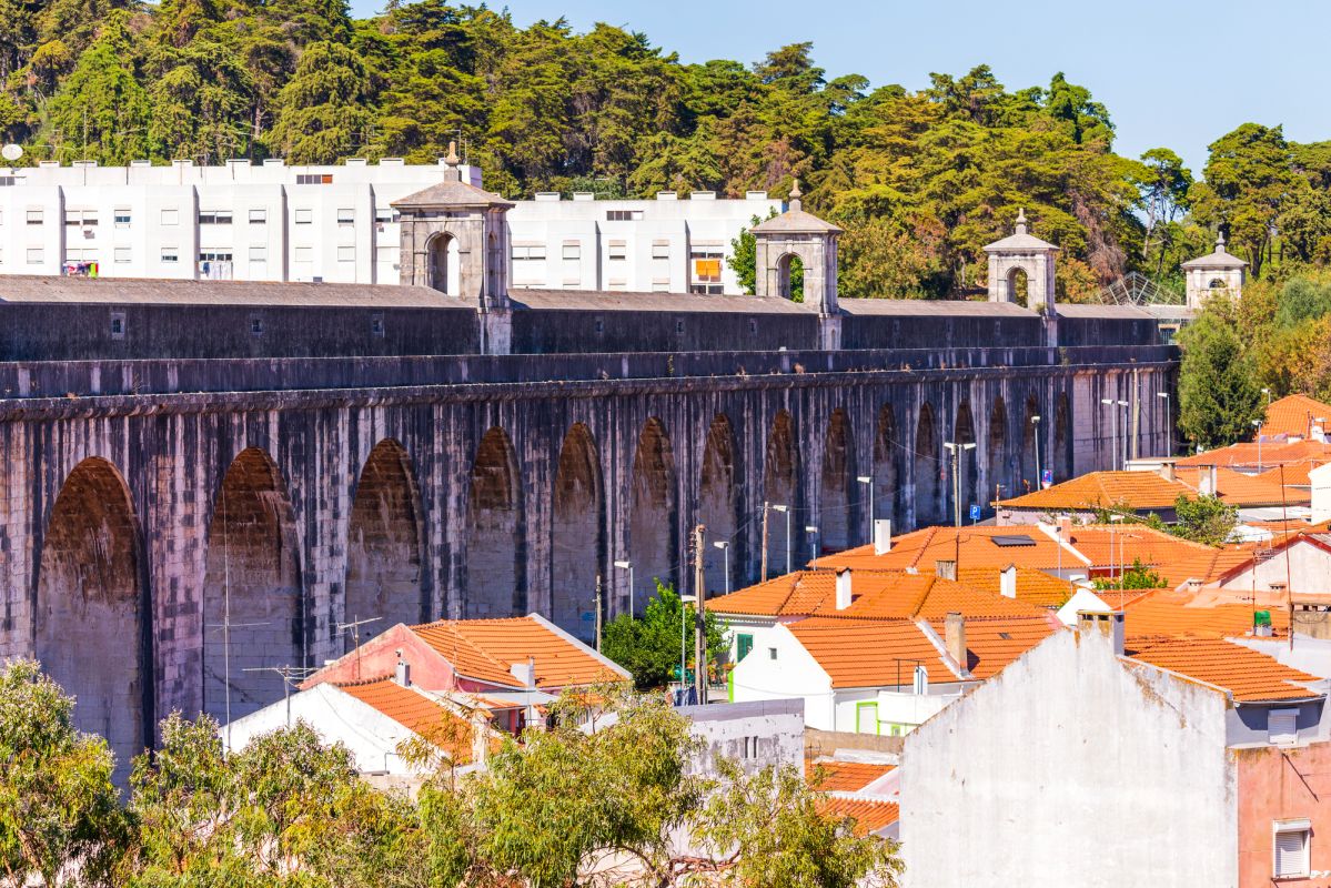 Акведук Свободной Воды (Aqueduto das Águas Livres)