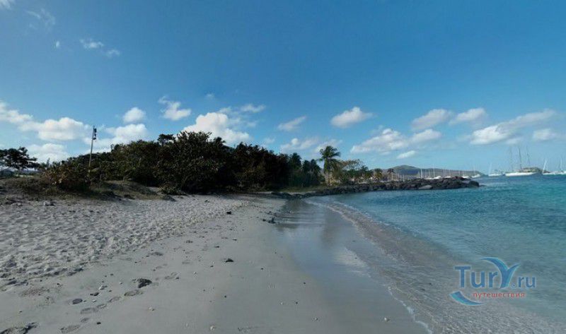 Пляж Пуант дю Бу