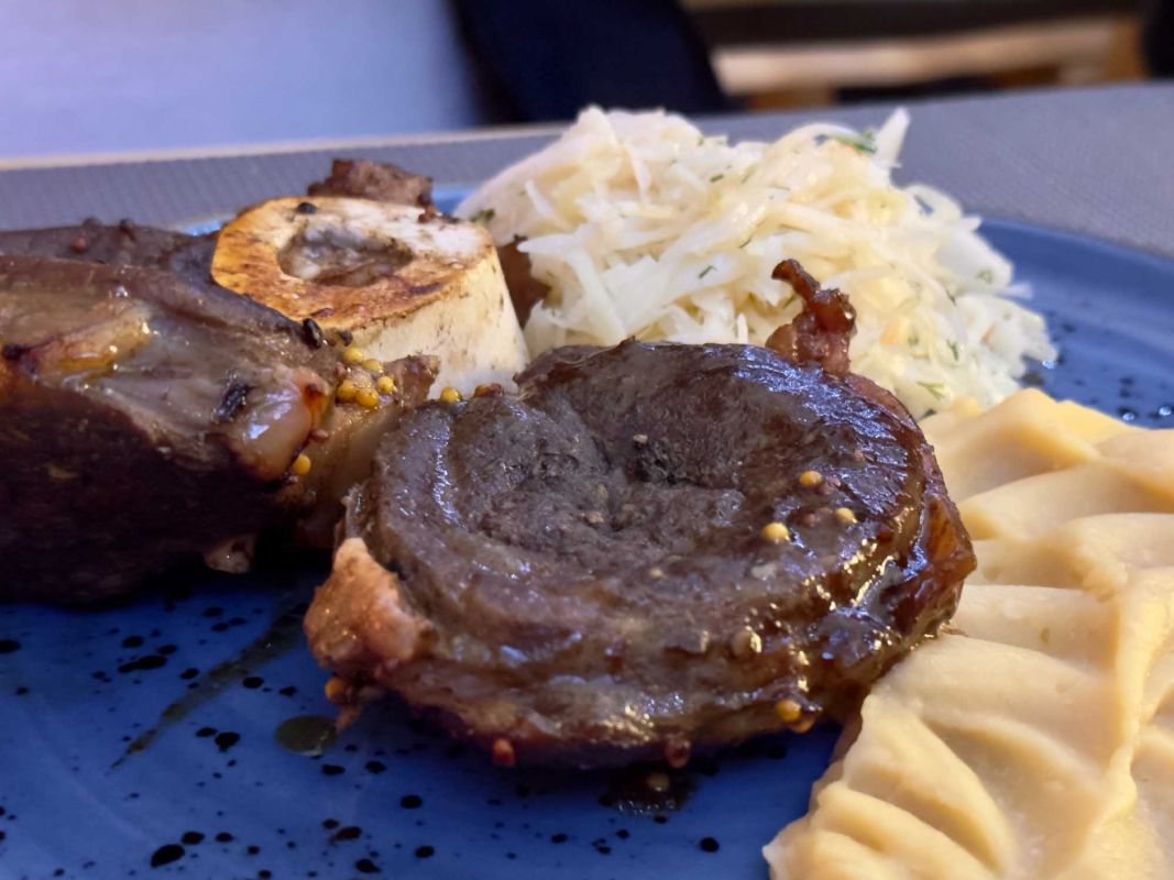 Ресторан Pieczony Dzik