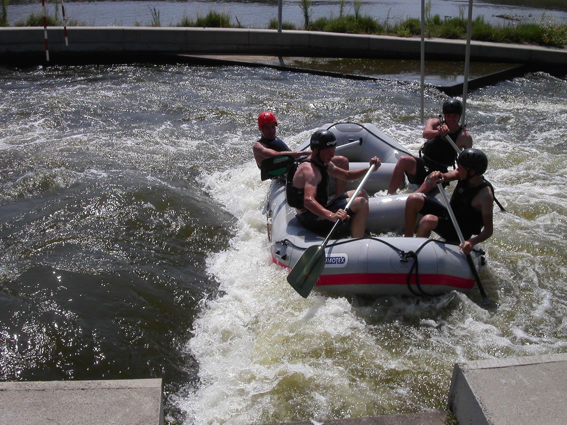 Ареал для водных дисциплин в Трое