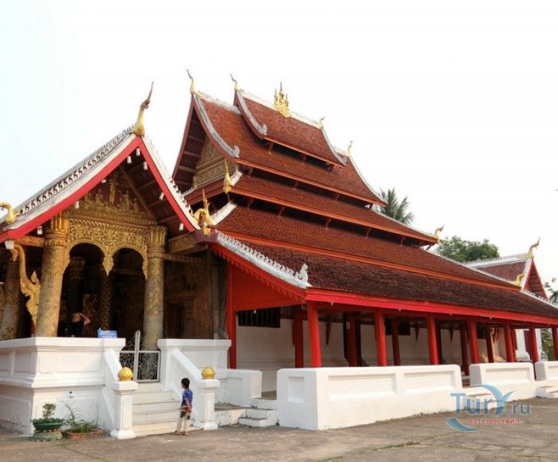 Ват Май (Ват Май Суваннапхумахам)