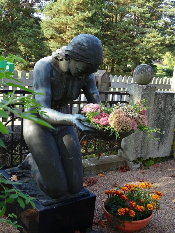 Часовня и кладбище в Кясму