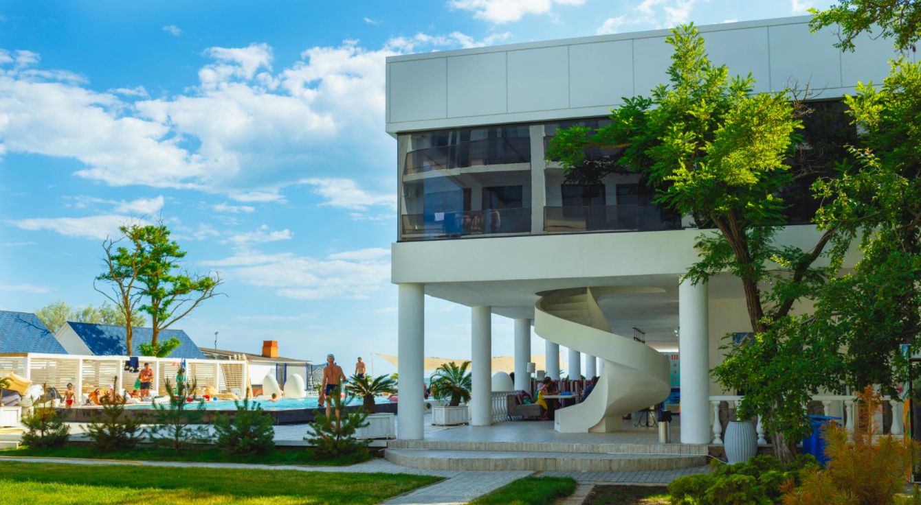 Курорт «Коблево» - мечта на Черном море фото