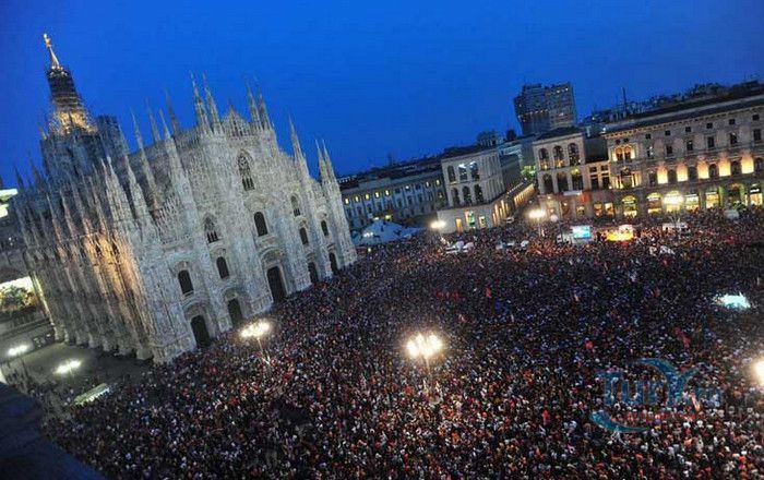 Пьяцца Дель Дуомо (Соборная площадь)