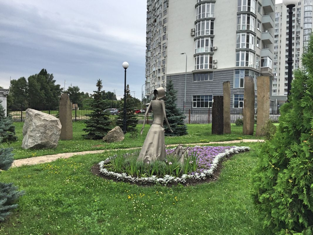 Сад камней на Оболони