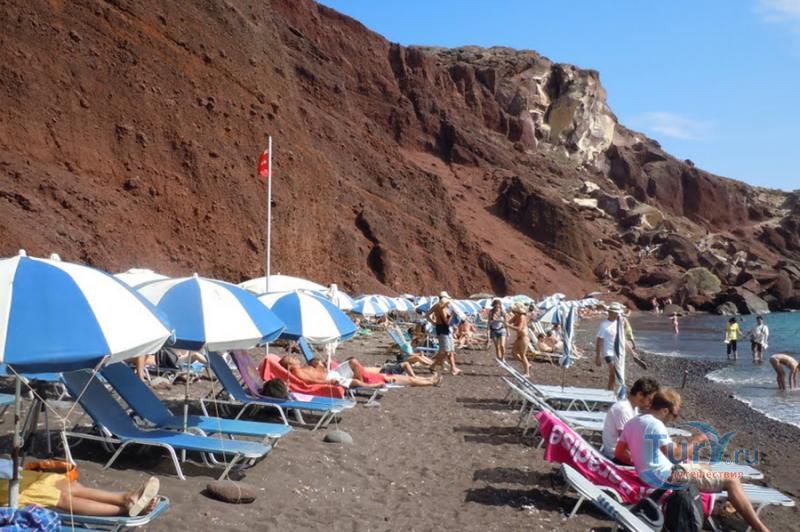 Красный пляж