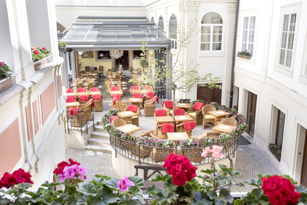 Deer Restaurant Prague