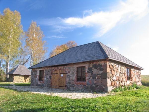 Средневековый центр впечатлений епископского городища Вастселийна