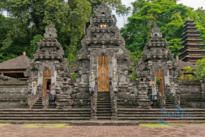 Храм Гоа Лавах