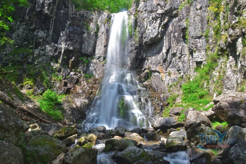 Беневские водопады