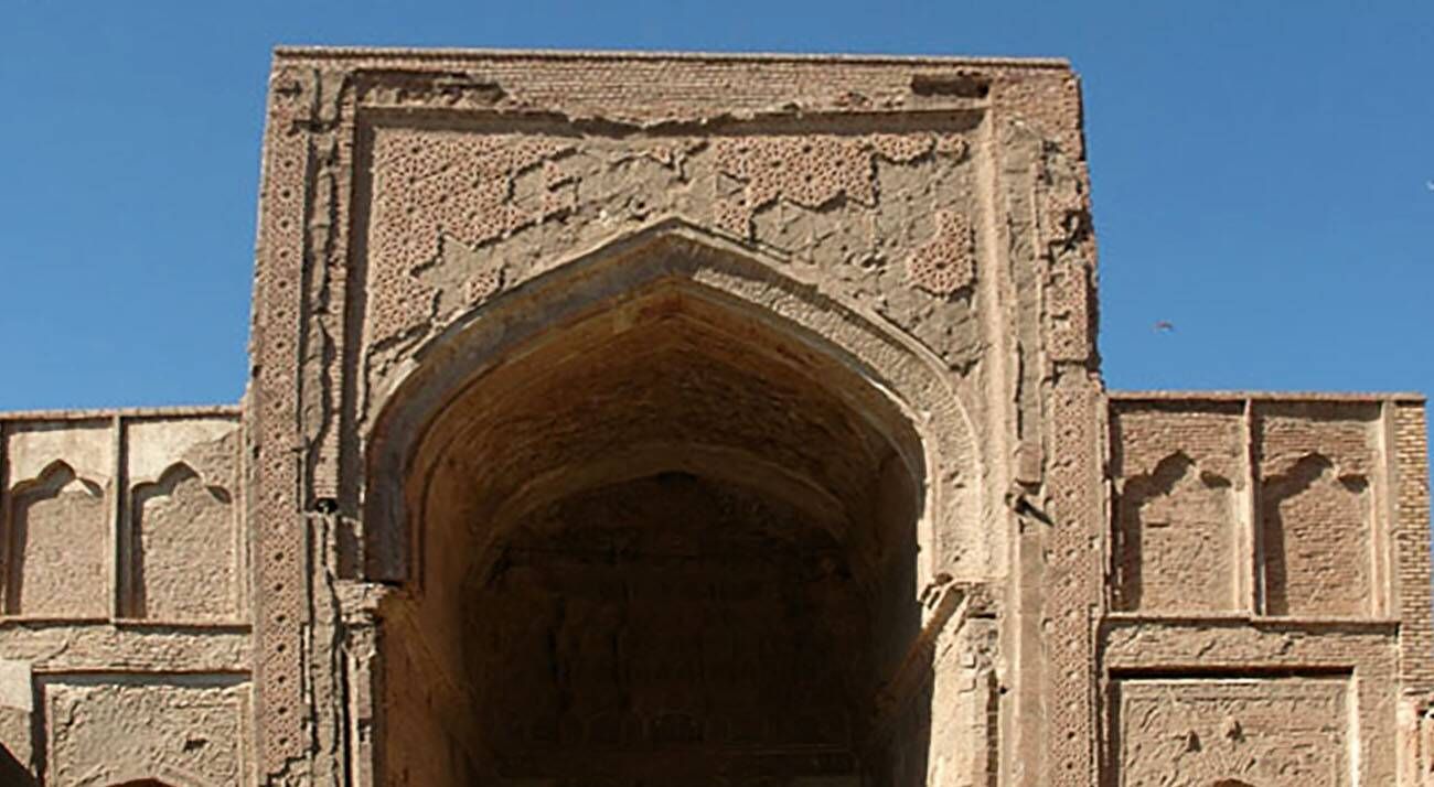 Мечеть Джаме Фарумада