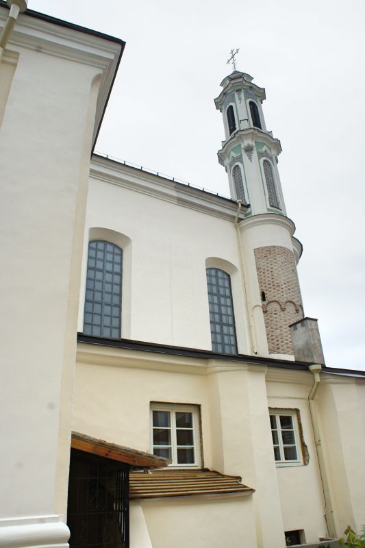 Церковь Святой Троицы и базилианский монастырь