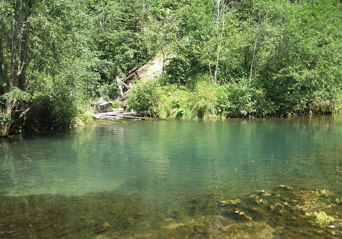 Тюбинский карстовый источник