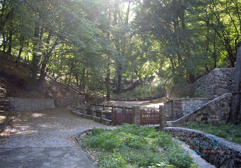 Косьмо-Дамиановский монастырь