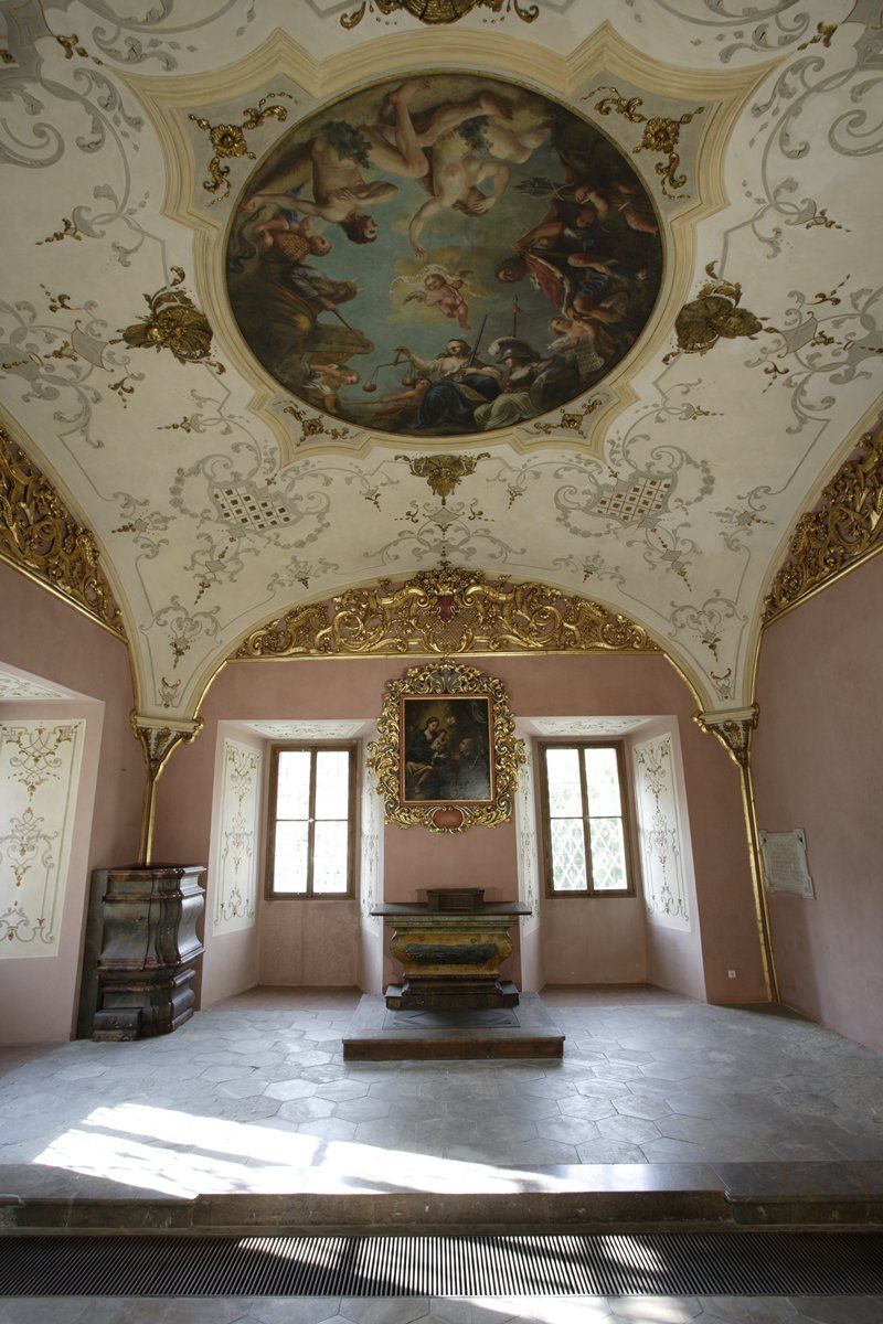 Новомнестская ратуша