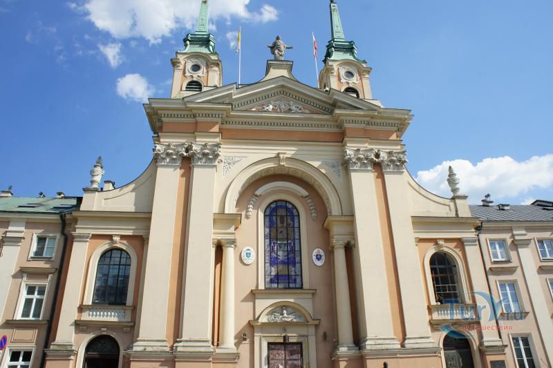 Собор Польской Армии Посвящённый Божией Матери Королеве Польской