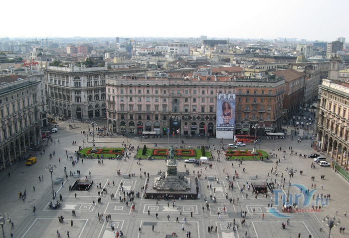 Пьяцца Дель Дуомо (Соборная площадь)