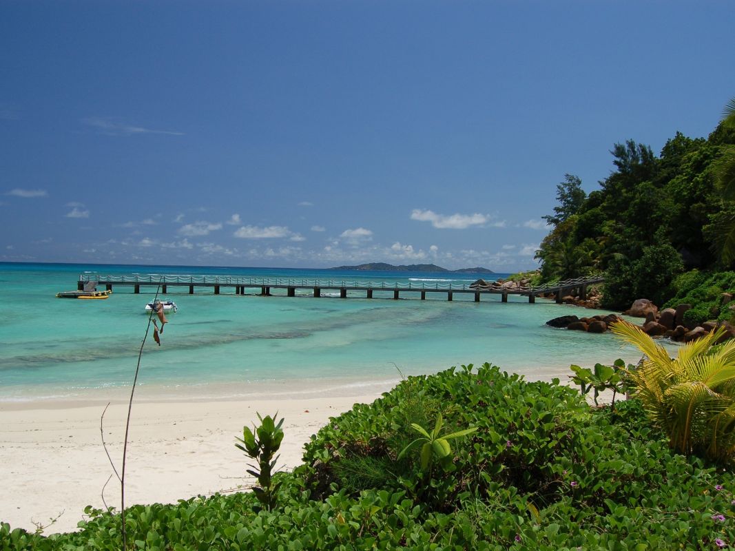 Остров Раунд (Праслен)