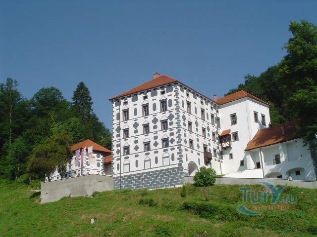 Замок Стрмол