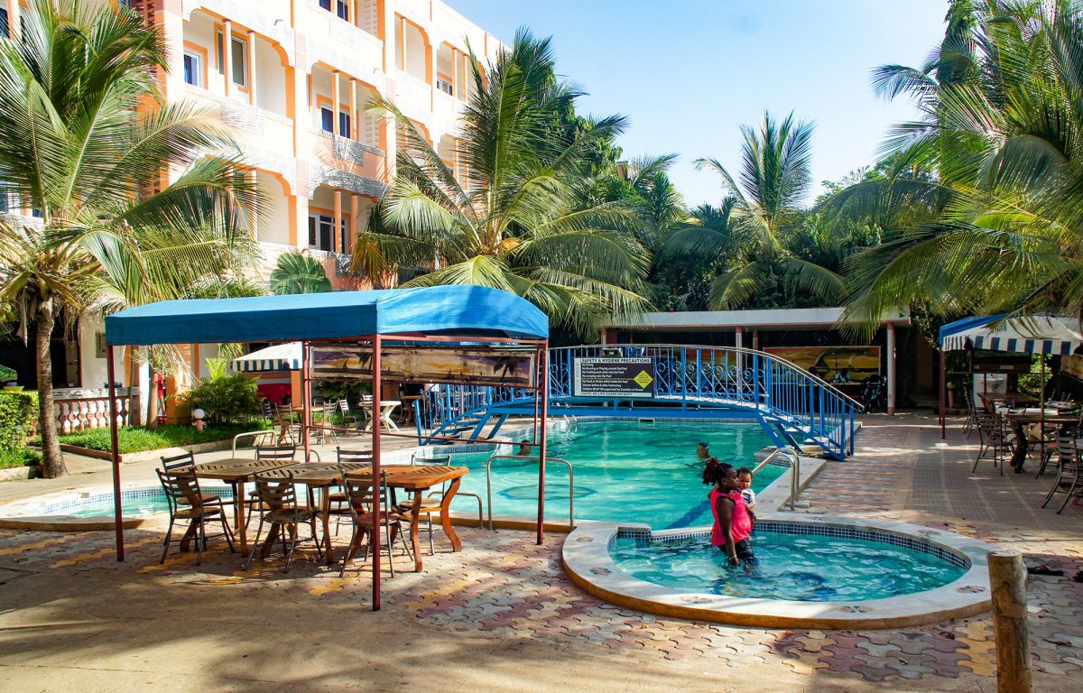 Premier Guest Residence Hotel