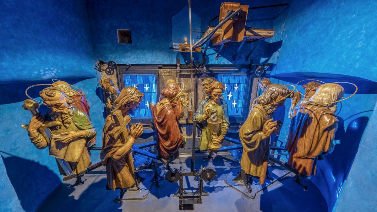 Старомнестская ратуша с астрономическими часами