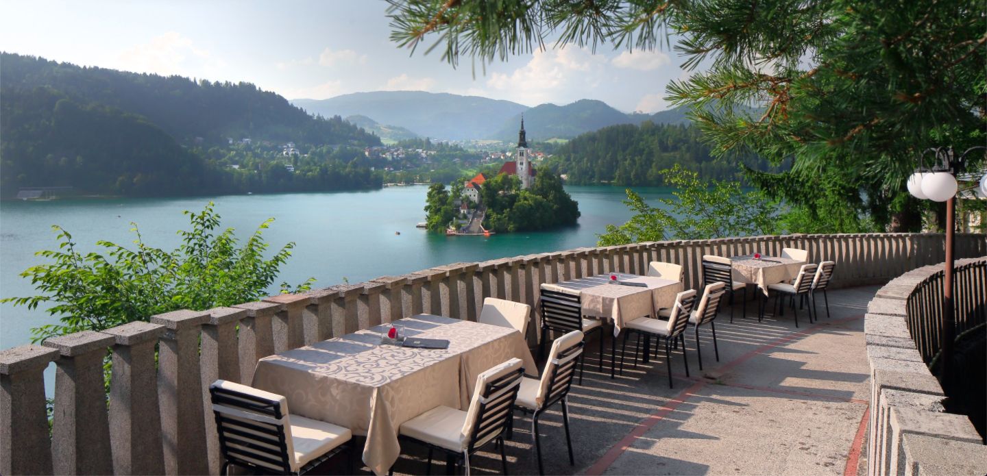 Kavarna Belvedere (Café Belvedere)