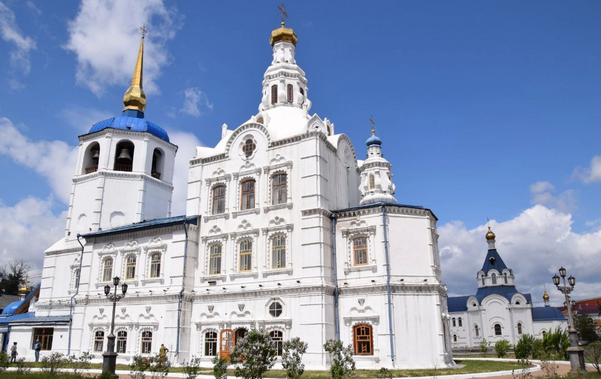Свято-Одигитриевский собор в Улан-Удэ