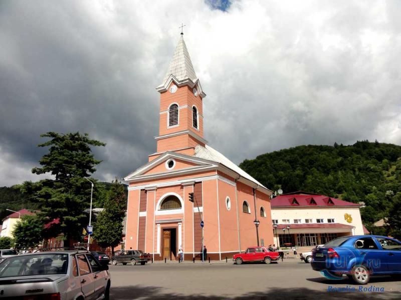 Церковь Святого Иоанна Крестителя в Рахове