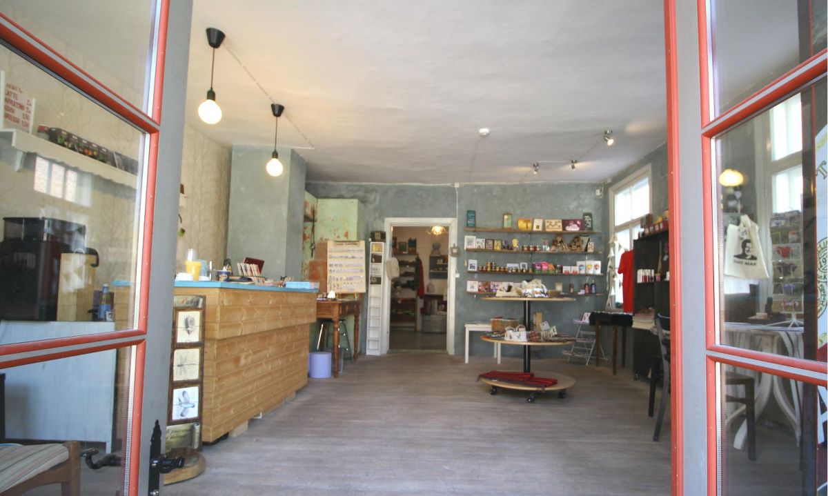 Сувенирный магазин Lossikamber