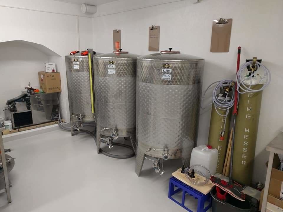 Пивной зал SNCO Pruul