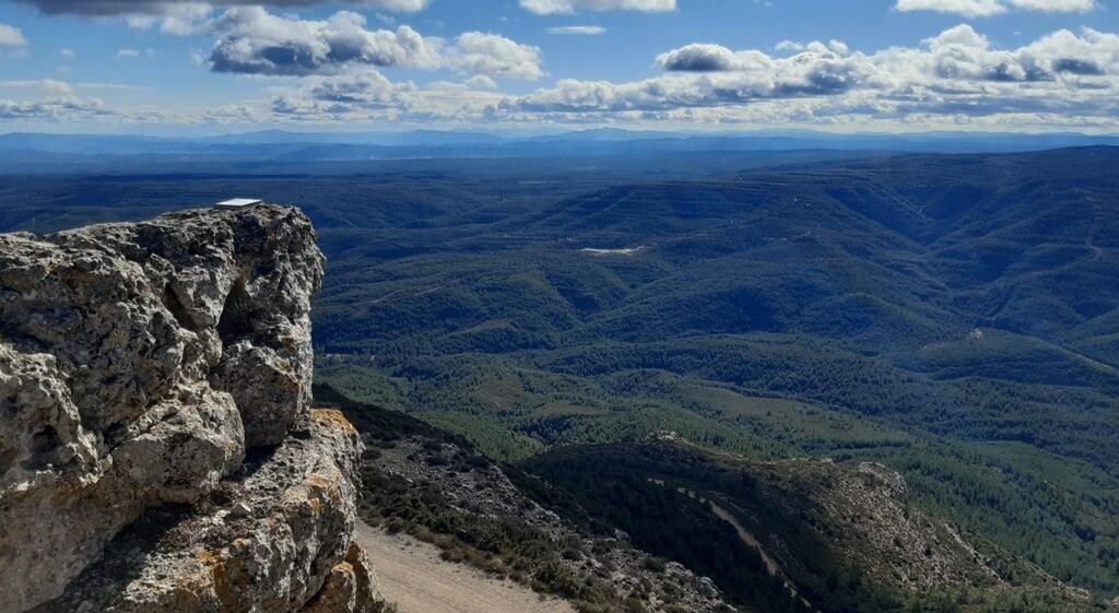 Горы для покорения величайших вершин в регионе Валенсии
