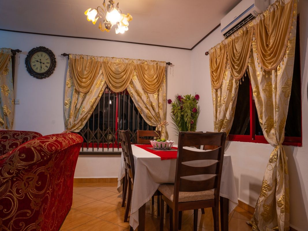 Chez Benoit Self Catering Apartments