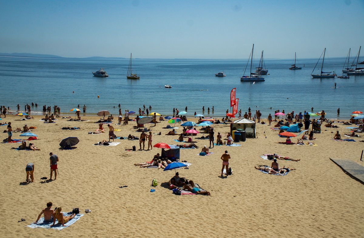 Пляж «Прайя-да-Консейсан»