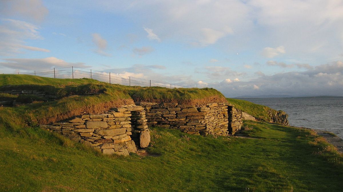 Нэп-оф-Хауар (Knap of Howar)