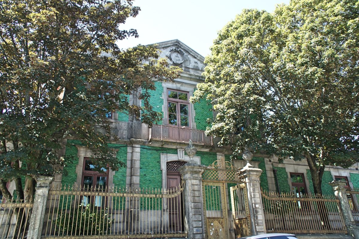 Высшая школа музыки и исполнительских искусств