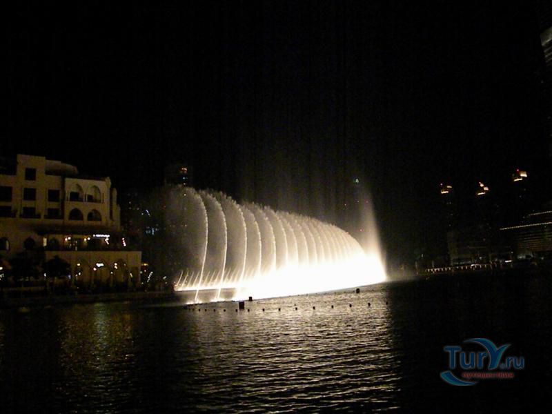 Фонтан Дубай