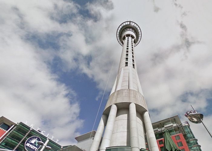Башня Скай-Тауэр (Sky Tower)
