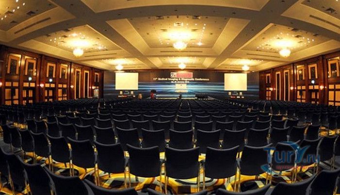 Всемирный Торговый Центр Дубая