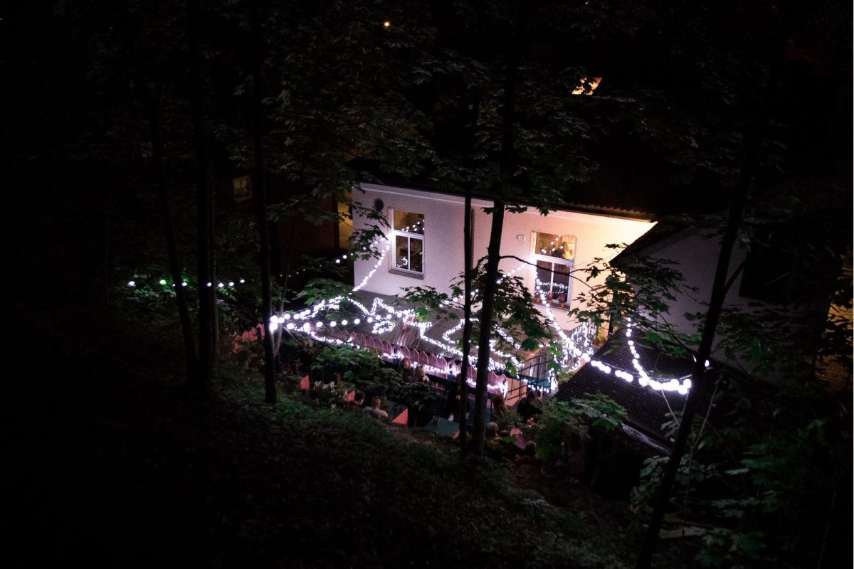 Культурный бар Naiiv