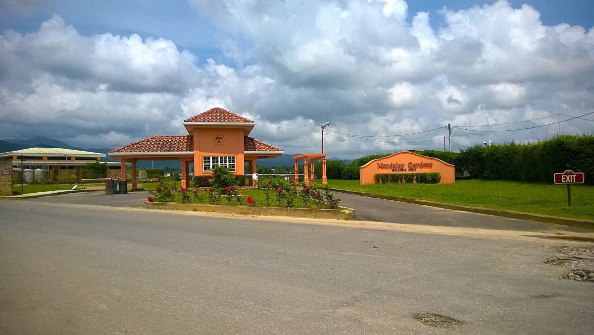 Округ Арима