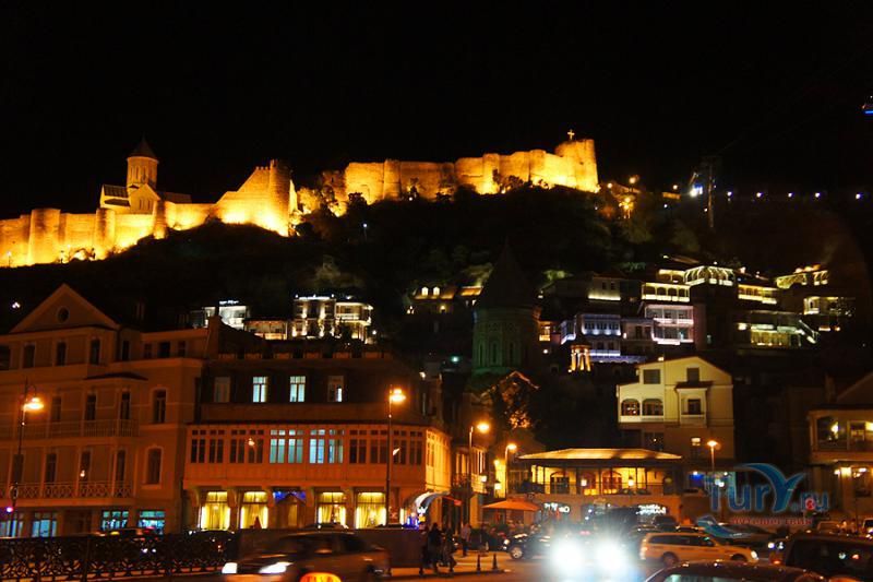 Крепость Нарикала