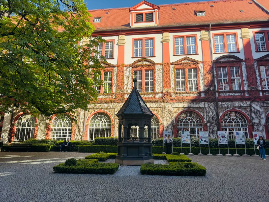 Внутренний двор Оссолениума