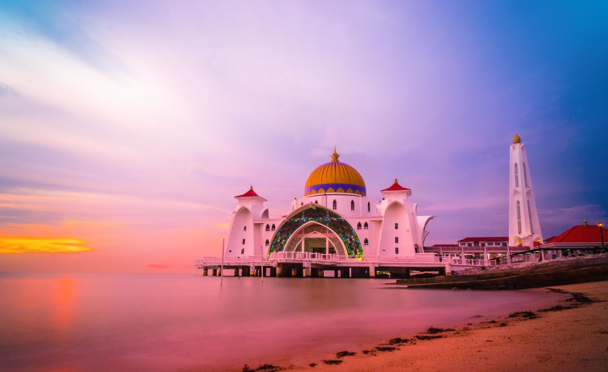 Прослеживая историю в воспоминаниях в Малаке