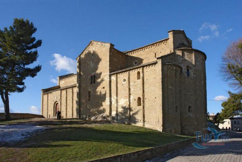 Кафедральный Собор Сан-Лео