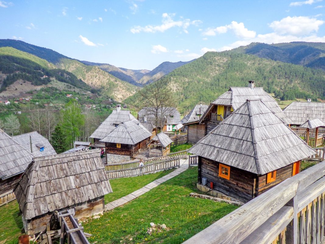 Дрвенград (Кустендорф)