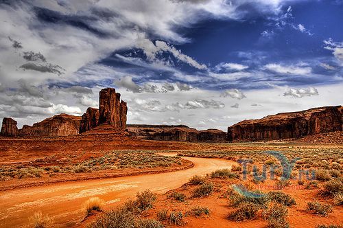 Долина Памятников