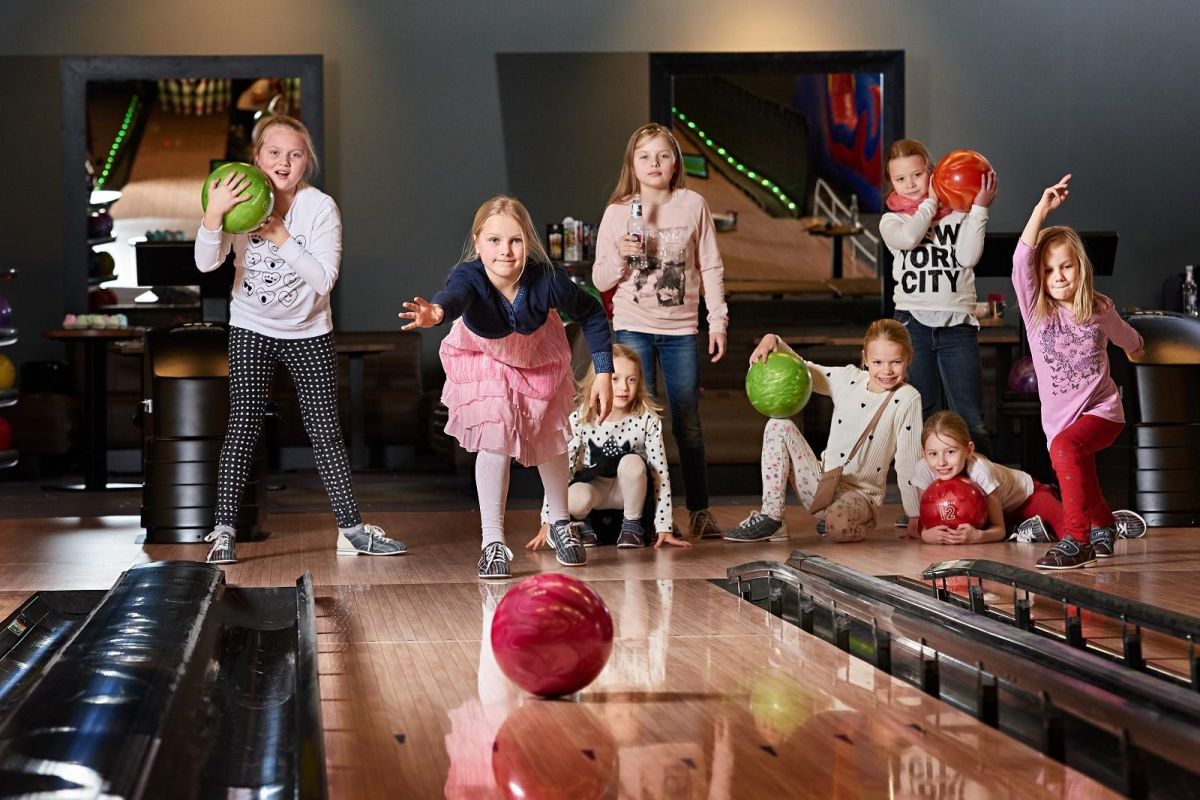 Клуб боулинга и бильярда KU:LSA:L в Виймси