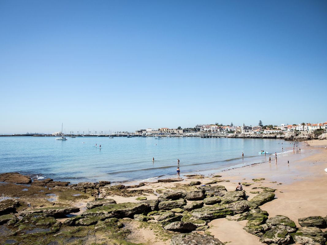 Пляж «Прайя-да-Крежмина» или «Пекена-ду-Гиншу»