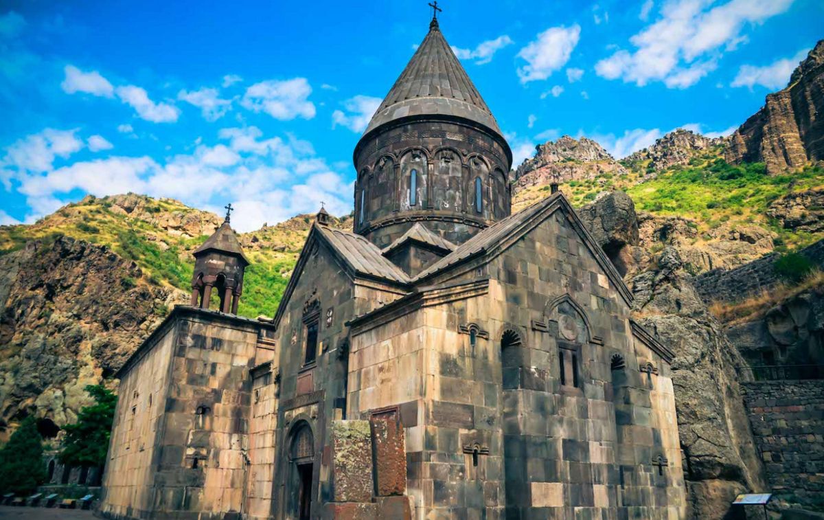 Монастырь Гегард